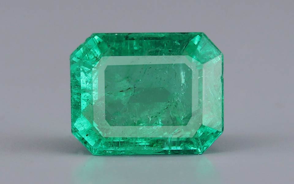 Emerald (Panna) Gemstone - 3.71 Carats