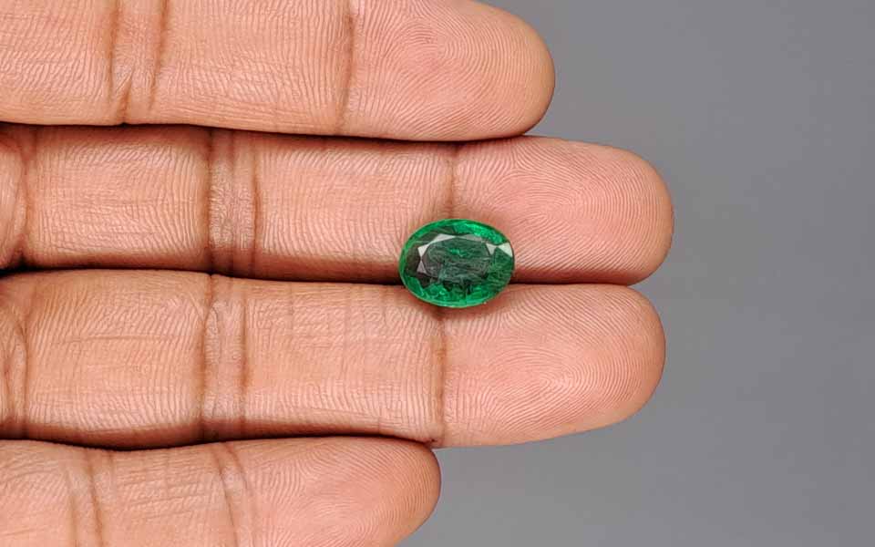 Emerald (Panna) Gemstone - 3.99 Carats