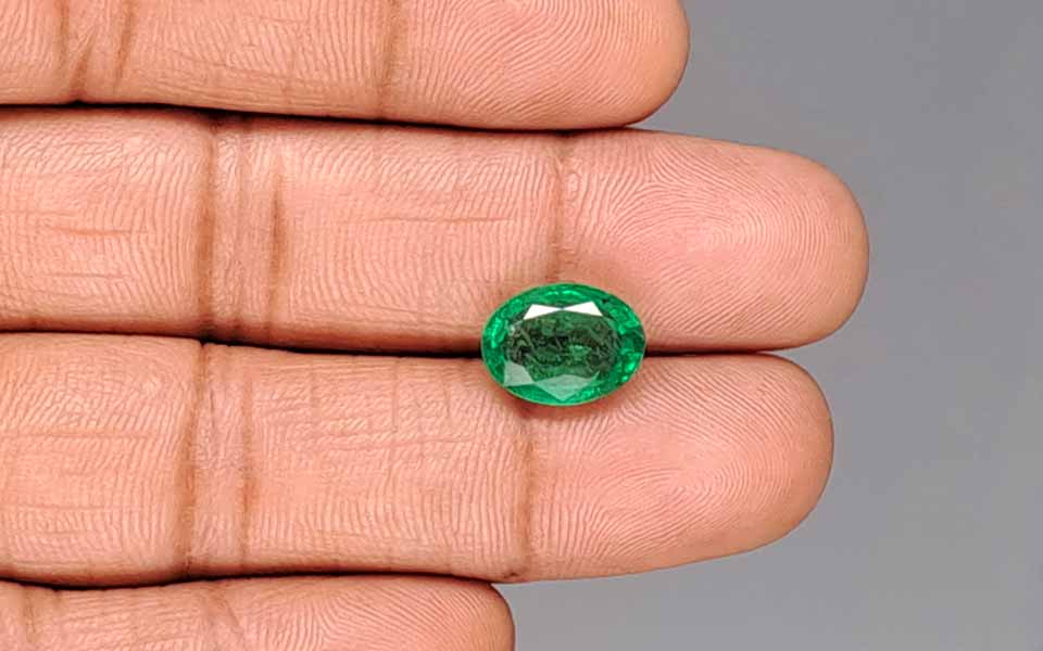 Emerald (Panna) Gemstone - 4.46 Carats