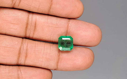 Emerald (Panna) Gemstone - 4.65 Carats