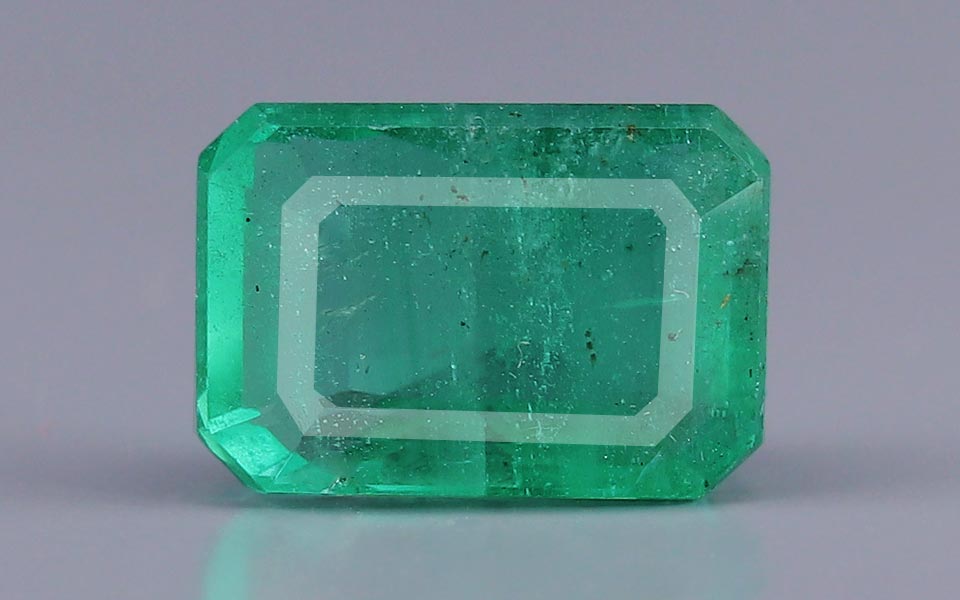 Emerald (Panna) Gemstone - 4.69 Carats