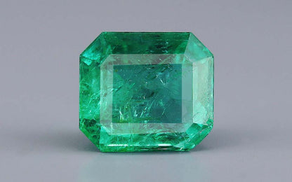 Emerald (Panna) Gemstone - 5.48 Carats