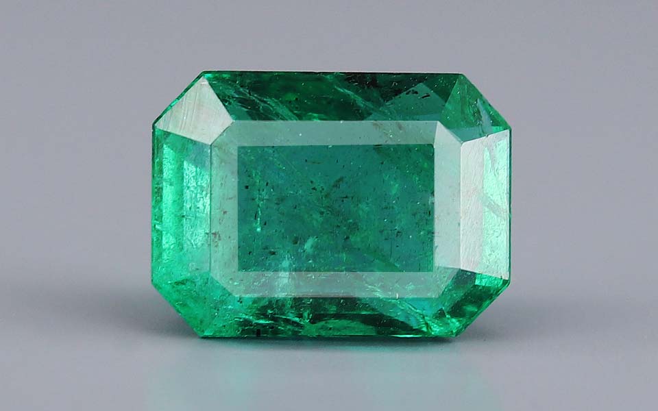 Emerald (Panna) Gemstone - 6.22 Carats