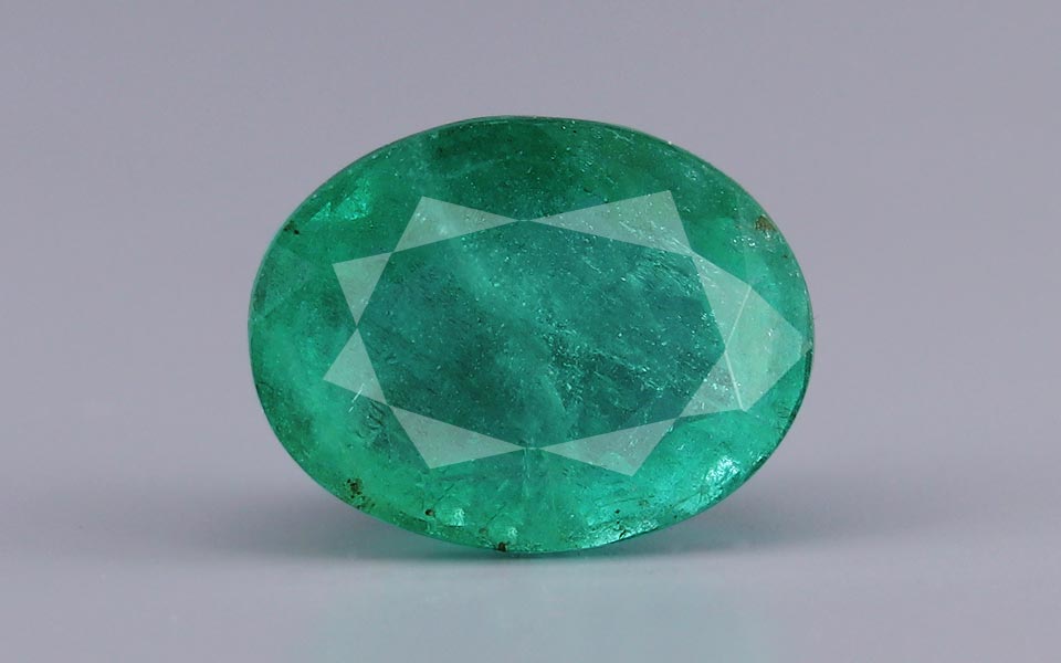 Emerald (Panna) Gemstone - 6.95 Carats