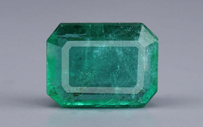 Emerald (Panna) Gemstone - 8.38 Carats