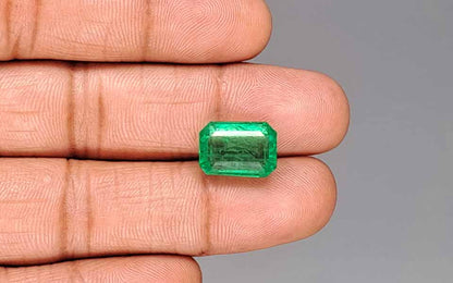 Emerald (Panna) Gemstone - 8.72 Carats